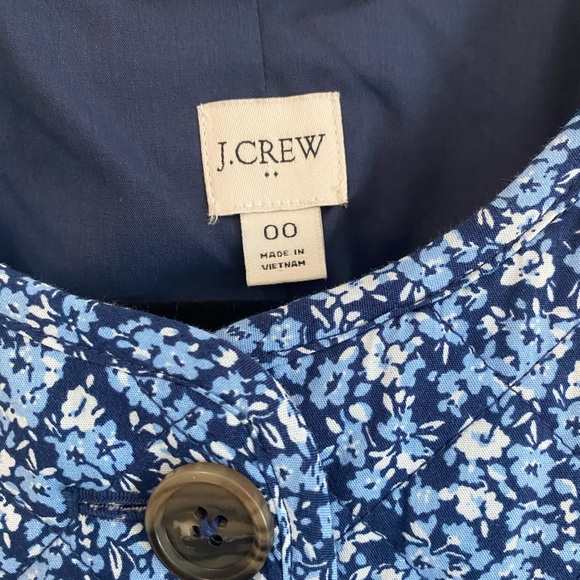 J. Crew quilted jacket.  Mint size 00 - Picture 4 of 6